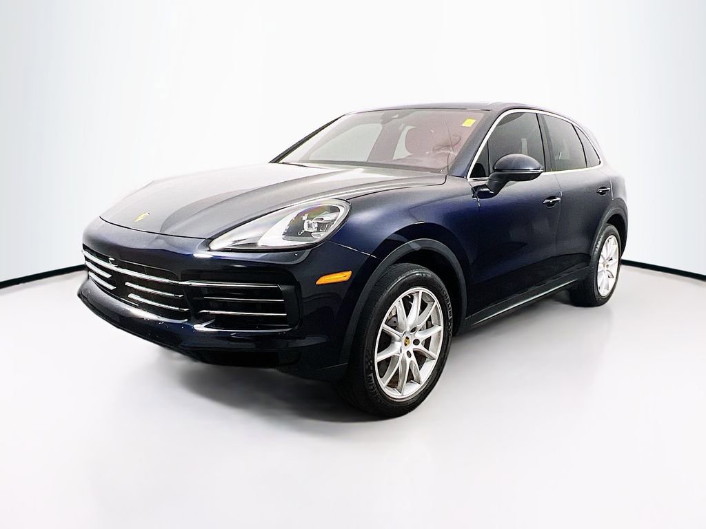 Used 2021 Porsche Cayenne S image 3