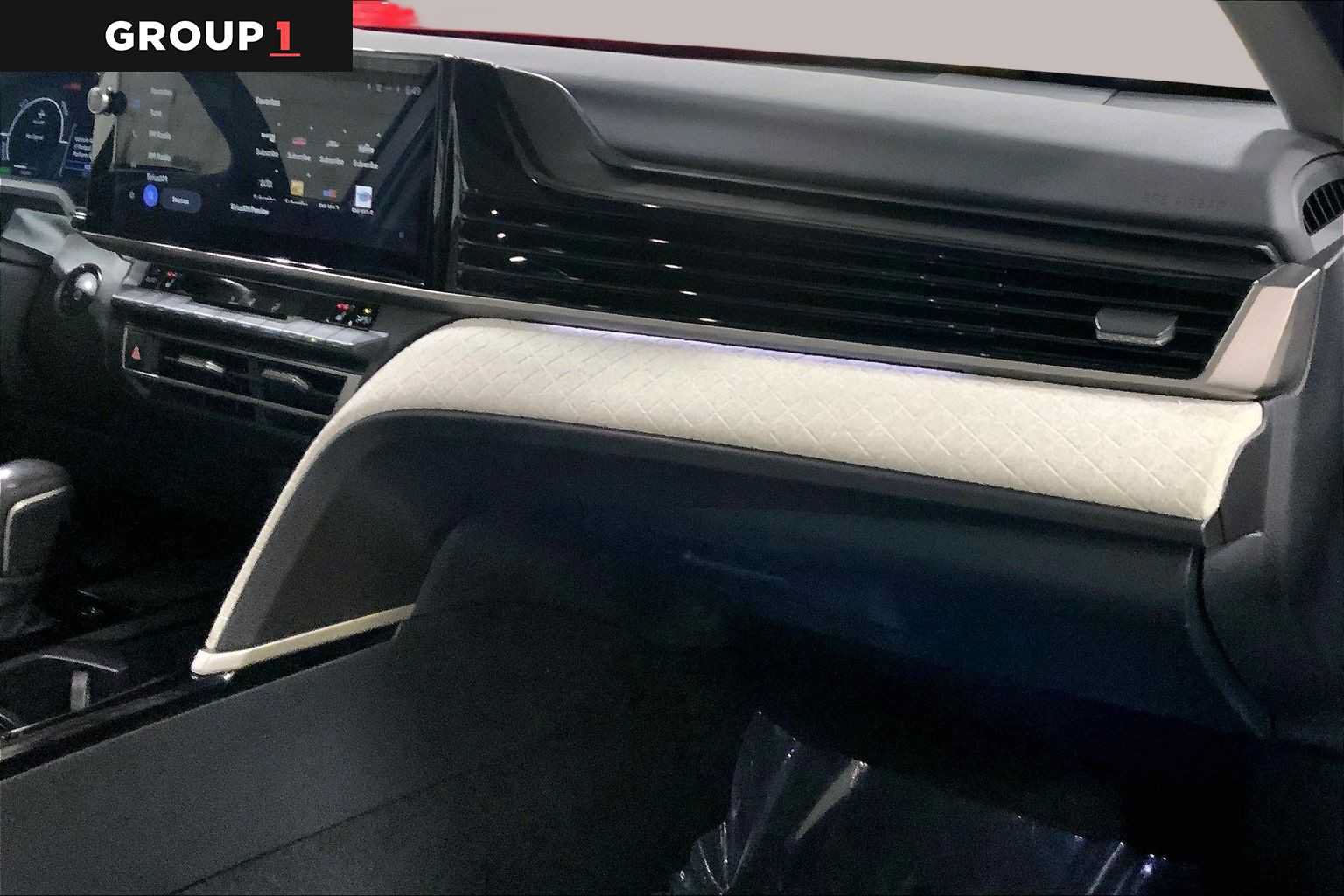 Certified 2025 Toyota Camry XLE AWD/4WD image 19