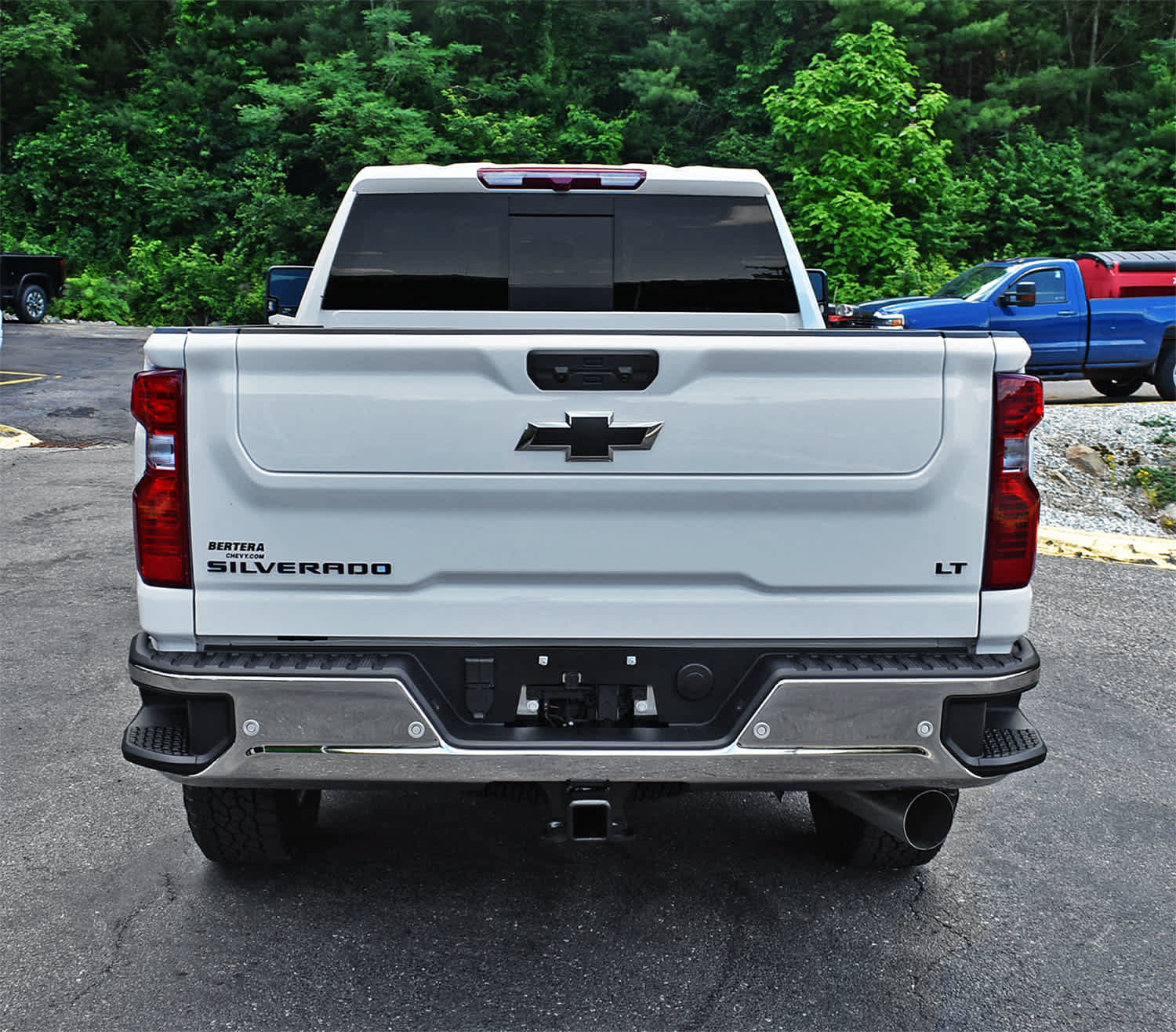 New 2026 Chevrolet Silverado 2500 LT w/ All Star Edition AWD/4WD image 7
