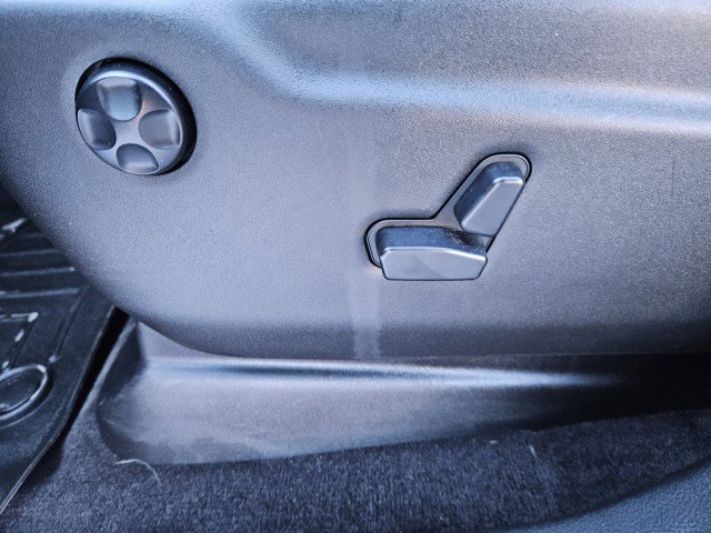 Used 2016 Jeep Grand Cherokee Laredo w/ Quick Order Package 23E image 12