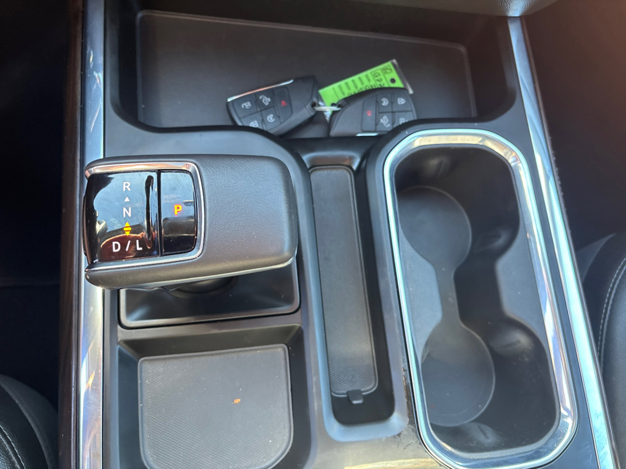 Used 2022 GMC Sierra 1500 SLT w/ SLT Premium Plus Package image 27