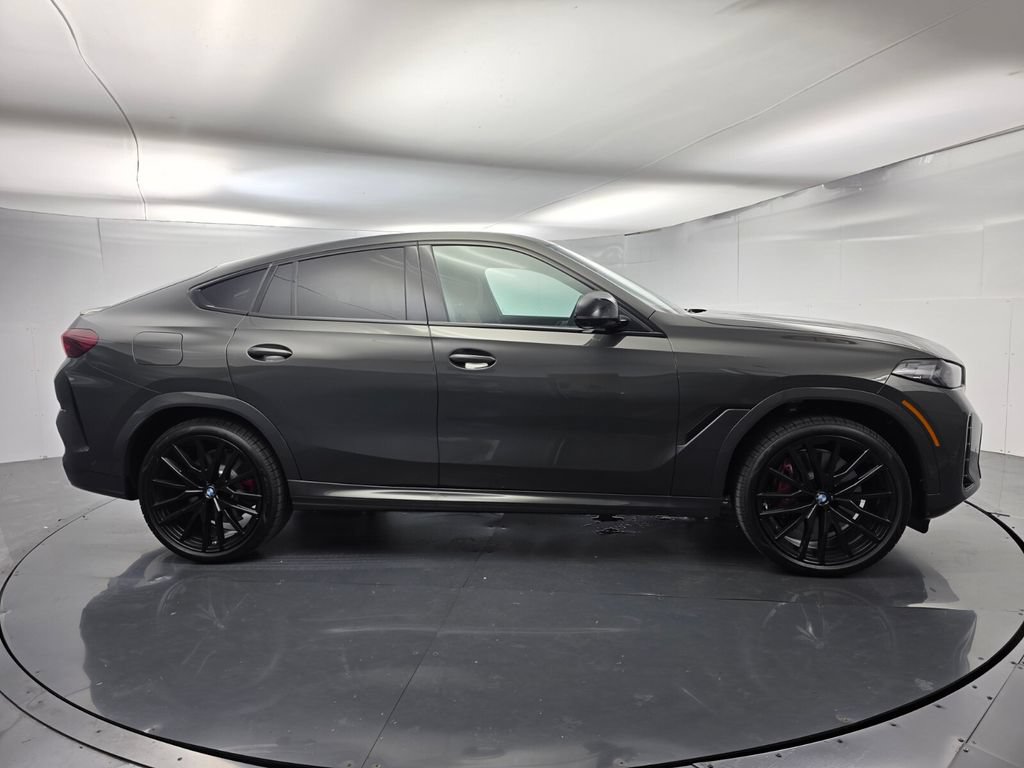 New 2027 BMW X6 M60i AWD/4WD image 3