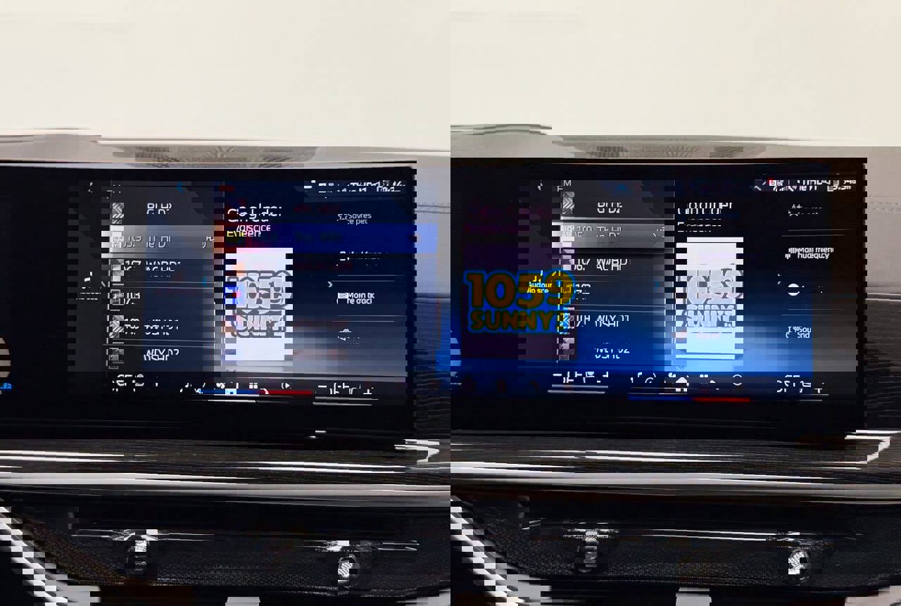 Used 2025 BMW X5 xDrive40i w/ M Sport Package image 84