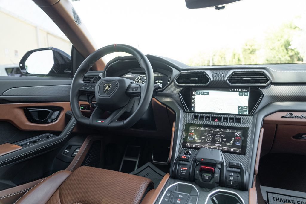 Used 2023 Lamborghini Urus S AWD/4WD image 20