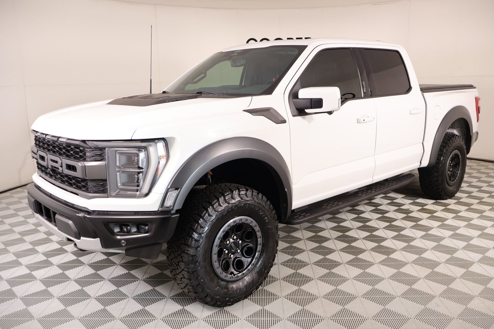 Used 2022 Ford F150 Raptor w/ Equipment Group 801A High AWD/4WD image 12
