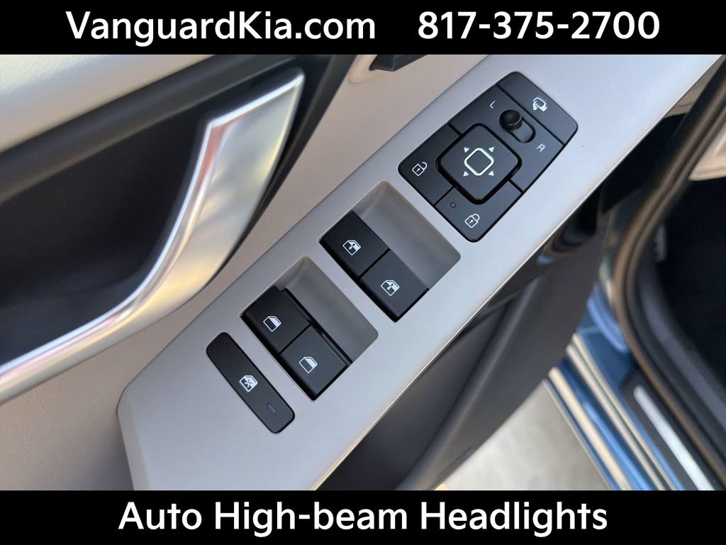 Certified 2024 Kia Niro Wave FWD image 17
