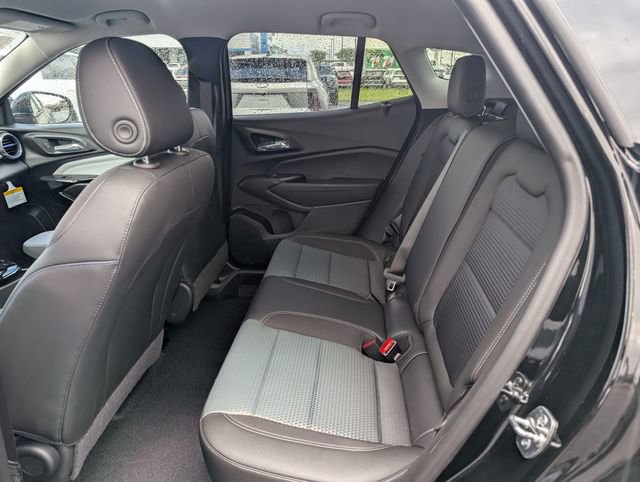 New 2026 Chevrolet Trax LT FWD image 9