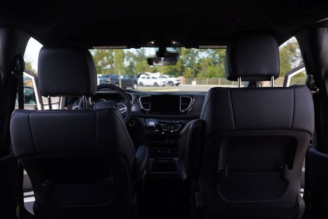 New 2026 Chrysler Voyager LX image 22