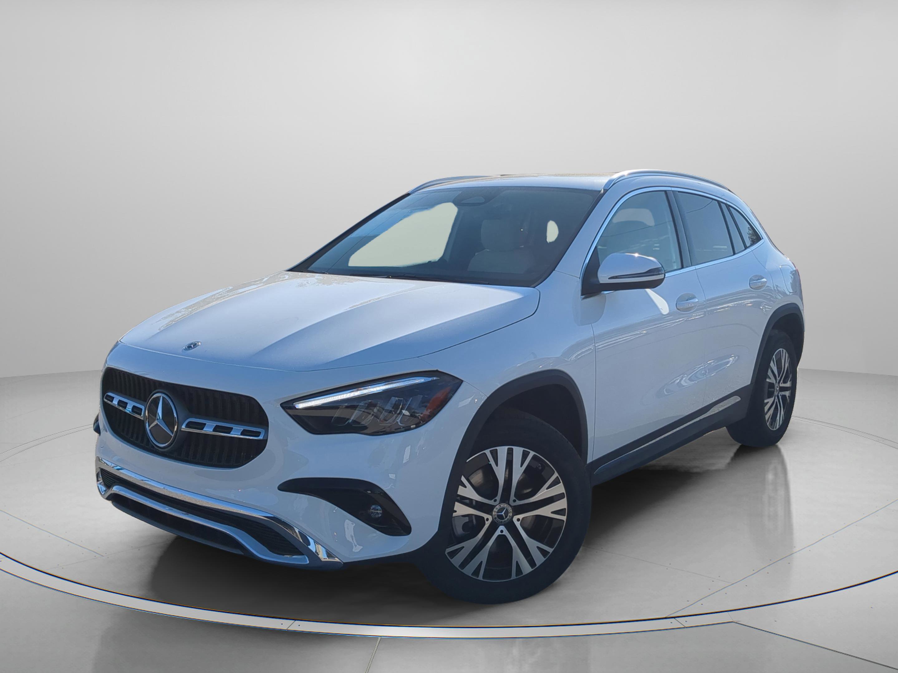Certified 2026 Mercedes-Benz GLA 250 image 2