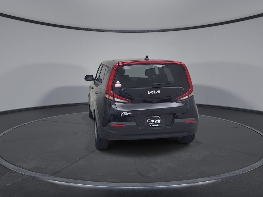 Used 2022 Kia Soul LX w/ Technology Package FWD image 13