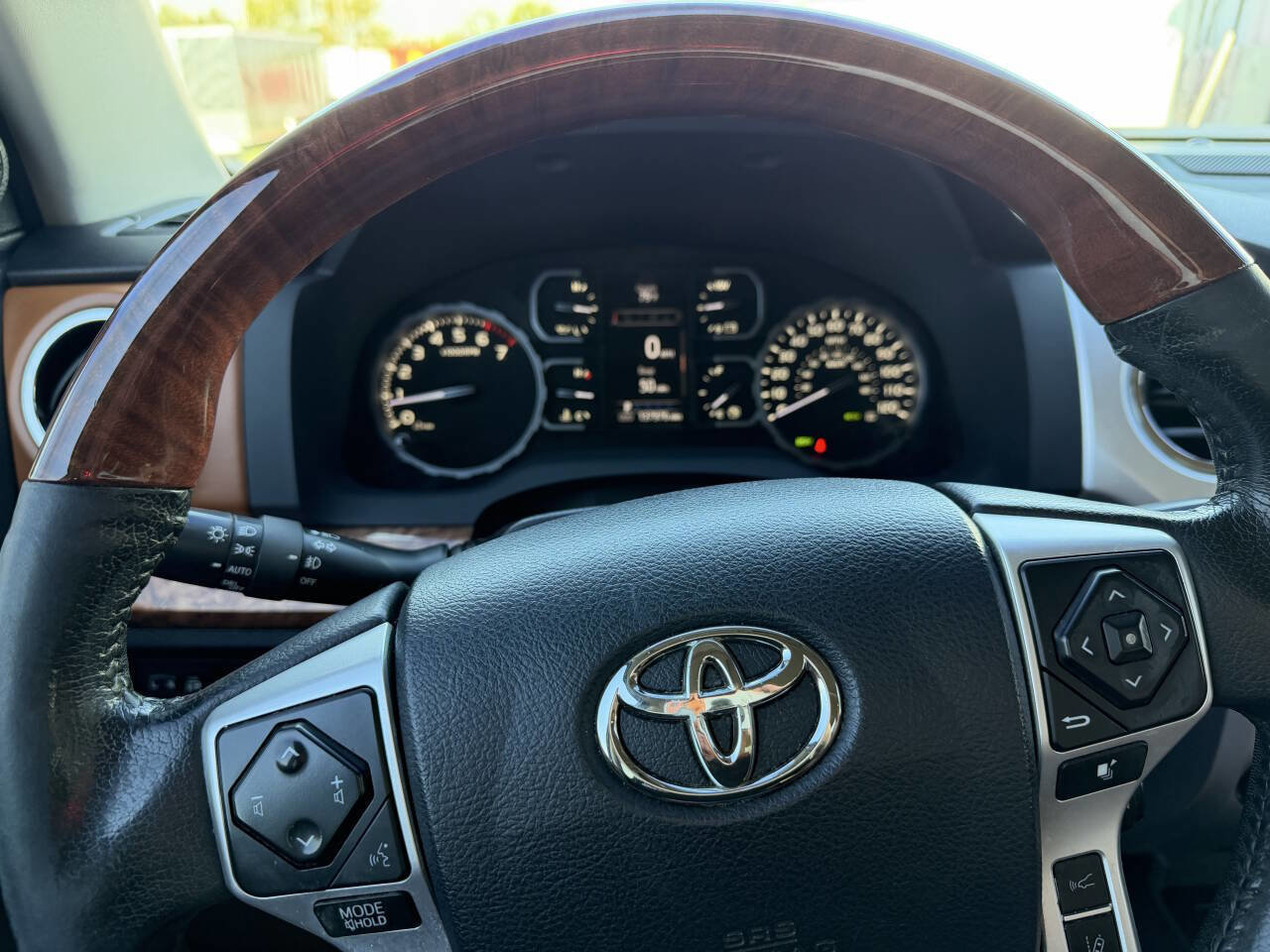 Used 2019 Toyota Tundra 1794 Edition image 27