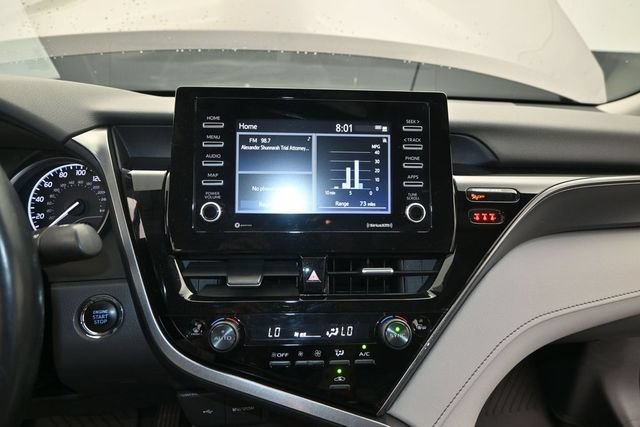 Used 2024 Toyota Camry SE w/ Convenience Package FWD image 9