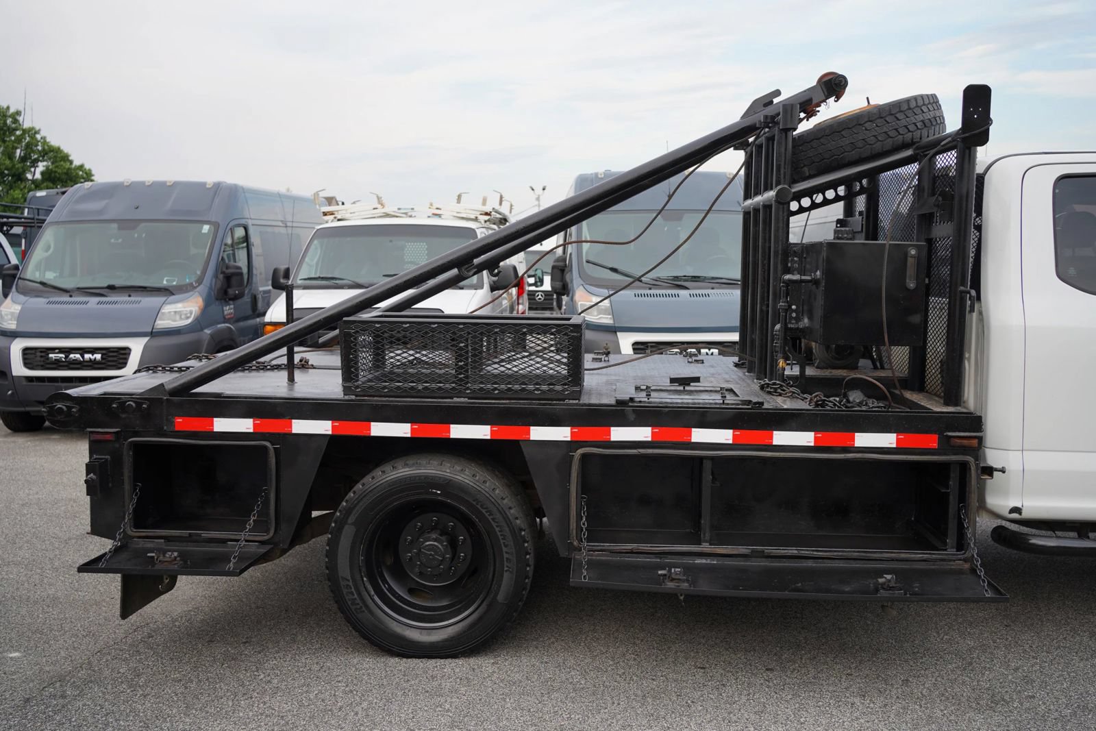Used 2017 Ford F550 4x4 SuperCab Super Duty image 19
