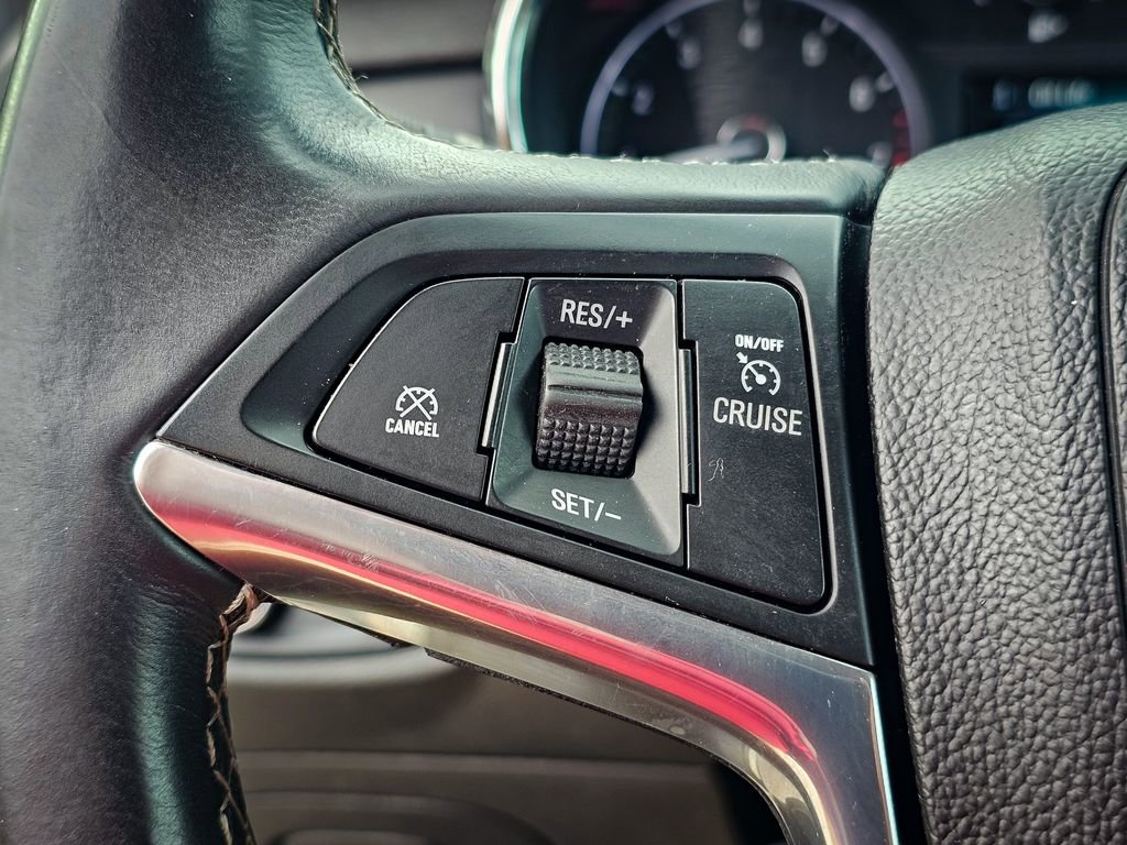 Used 2018 Buick Encore Preferred image 19