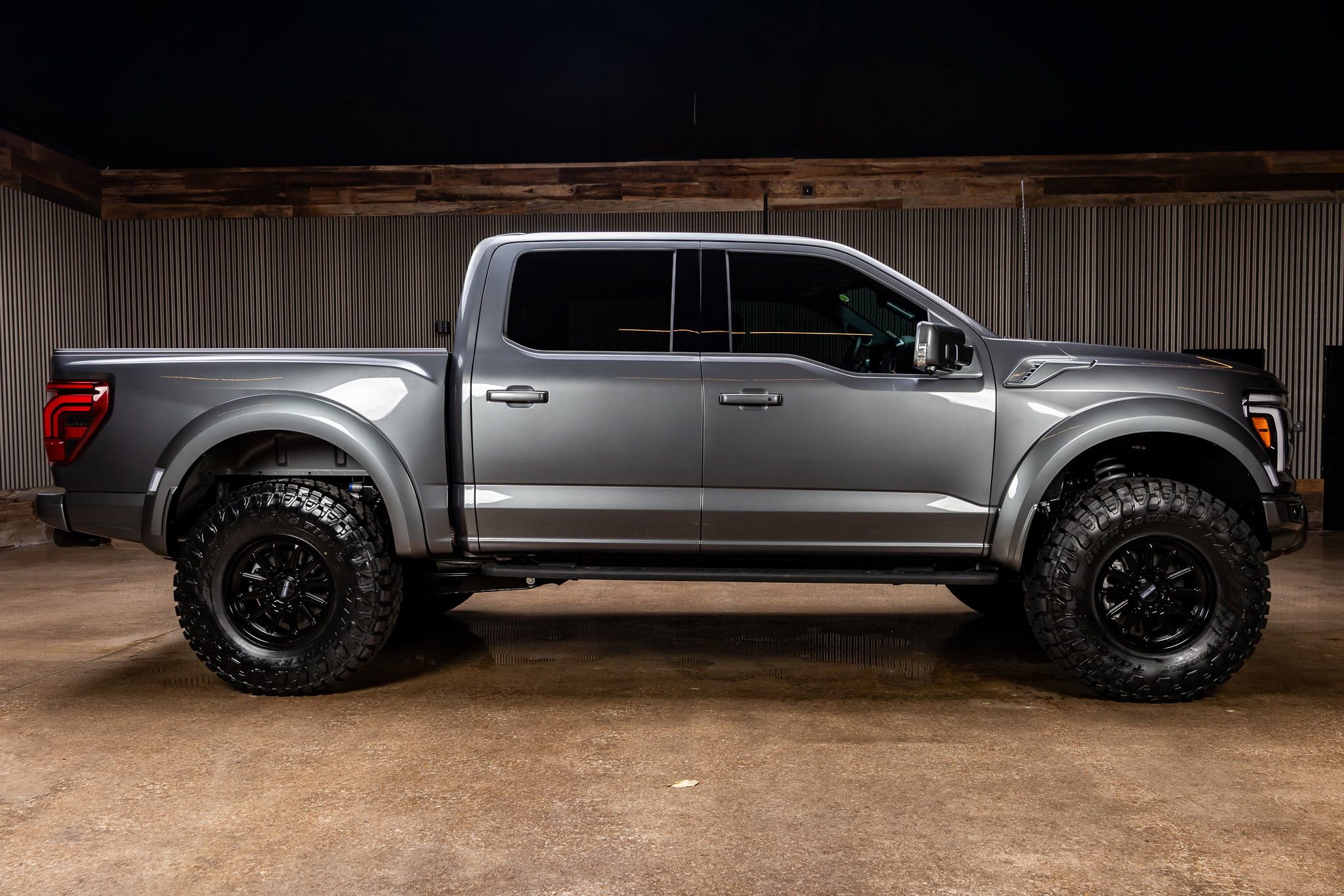 Used 2025 Ford F150 Raptor w/ Equipment Group 803A Raptor R image 11