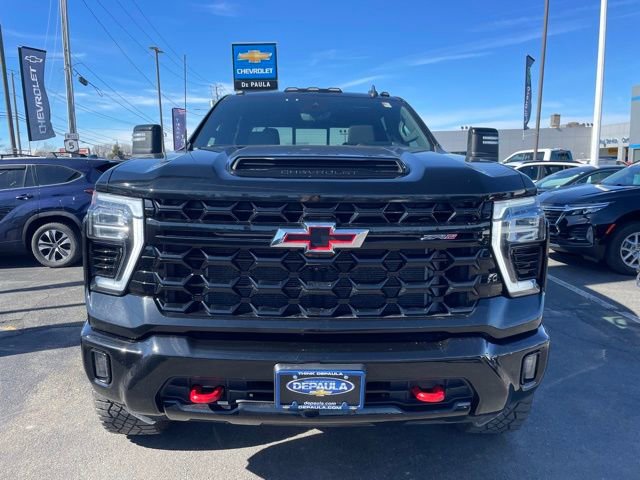 Used 2024 Chevrolet Silverado 2500 ZR2 w/ Technology Package AWD/4WD image 21
