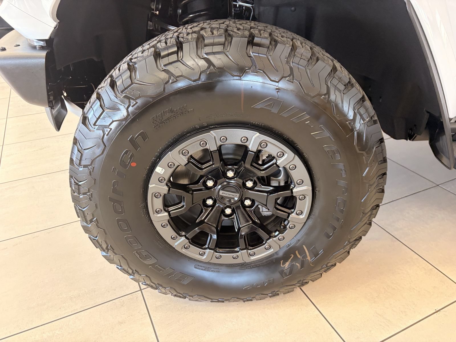 New 2026 Ford Bronco Raptor AWD/4WD image 9