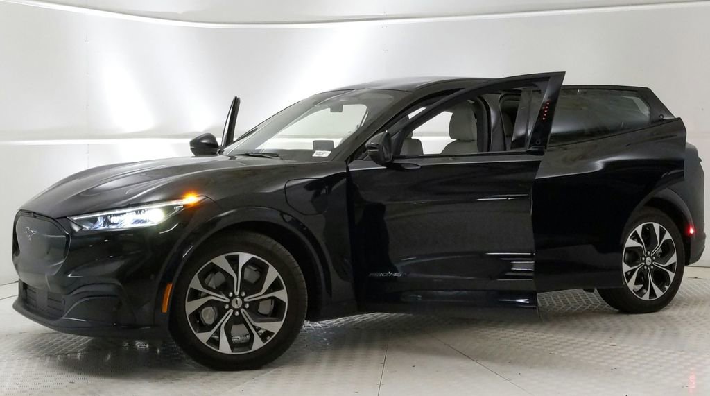 New 2023 Ford Mustang Mach-E Premium image 12