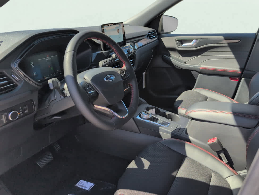 New 2026 Ford Escape ST-Line w/ Cold Weather Package image 11