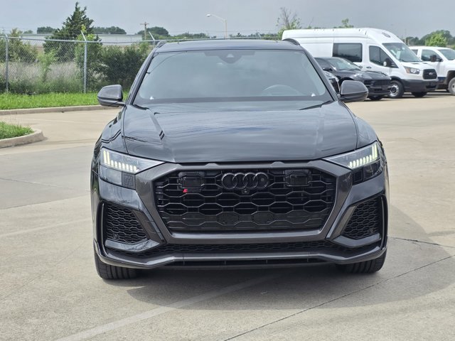 Used 2022 Audi RS Q8 w/ Carbon Optic Package AWD/4WD image 2
