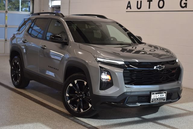 Used 2026 Chevrolet Equinox RS w/ LPO, Floor Liner Package AWD/4WD image 1