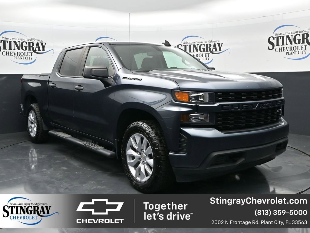 Used 2020 Chevrolet Silverado 1500 Custom w/ Custom Value Package image 1