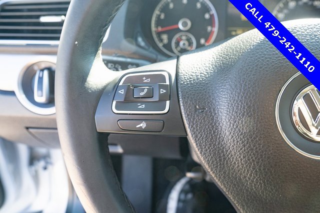 Used 2015 Volkswagen Passat 1.8T FWD image 24