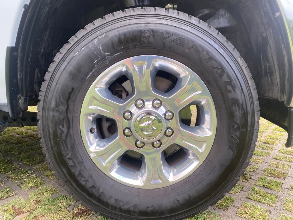 Used 2024 RAM 2500 Big Horn image 9