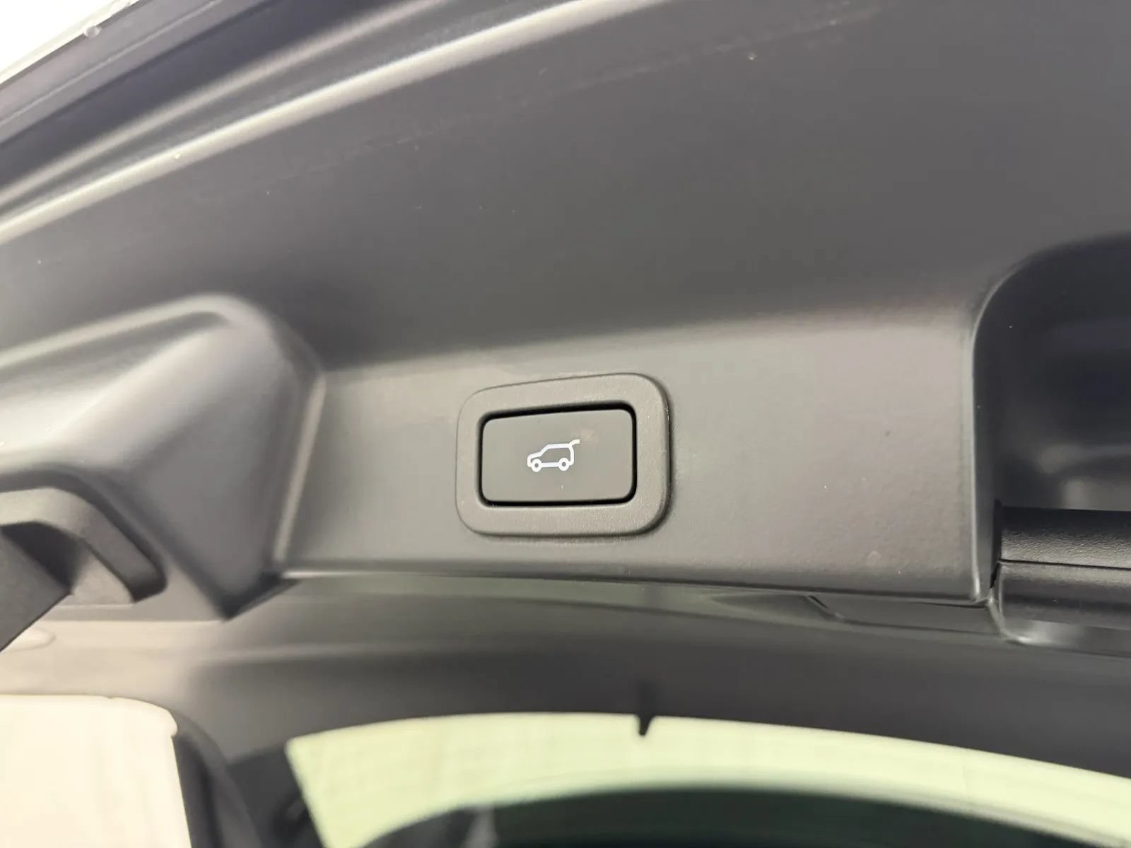 Used 2021 Jaguar F-PACE R-Dynamic S AWD/4WD image 49