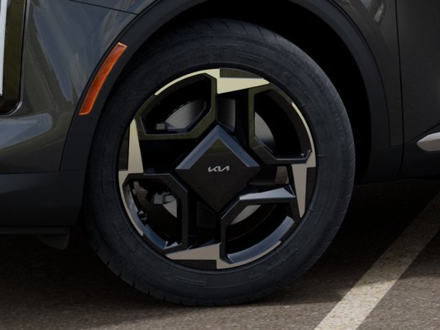 New 2026 Kia Sportage EX FWD image 9