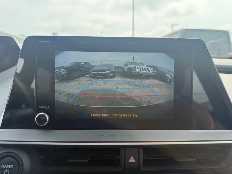 Used 2023 Toyota Prius Prime FWD image 8