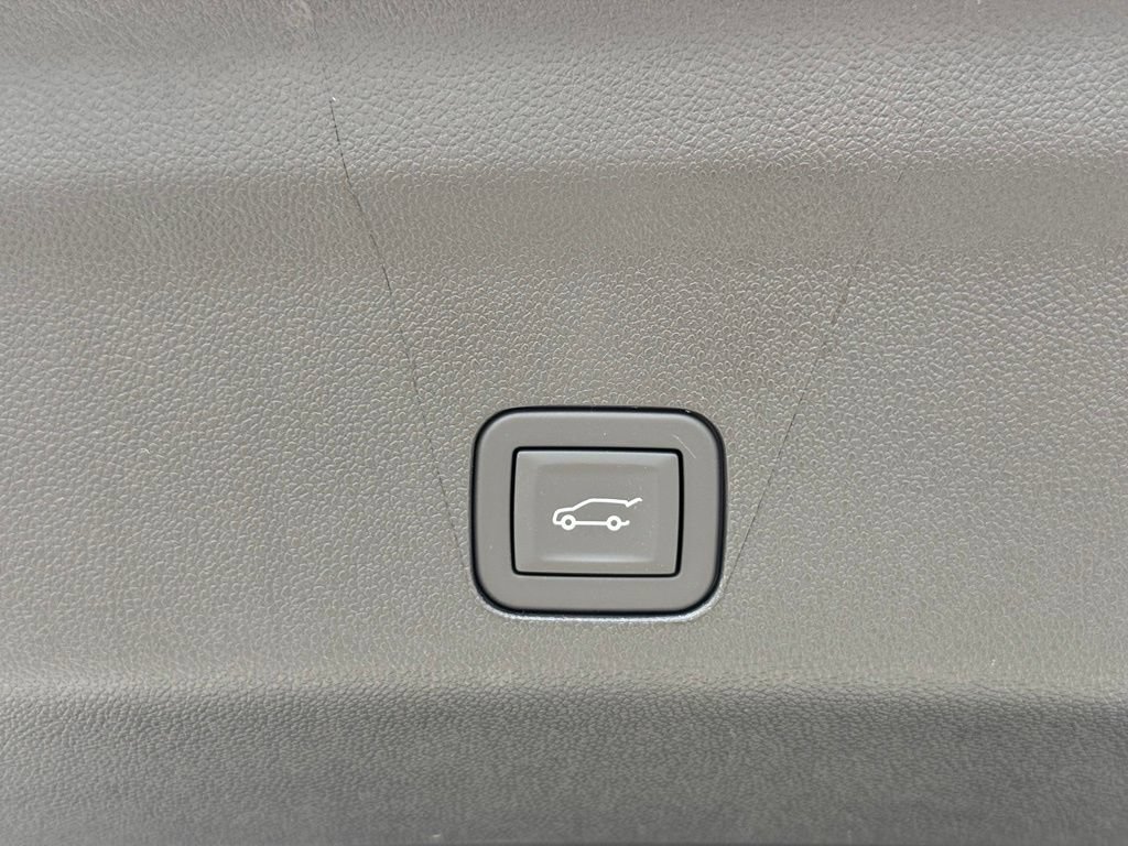 New 2026 GMC Yukon XL Elevation w/ Elevation Premium Package AWD/4WD image 25