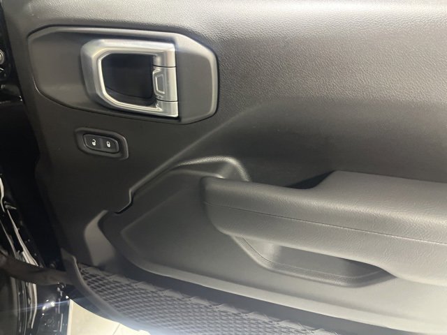 New 2025 Jeep Gladiator Sport image 22