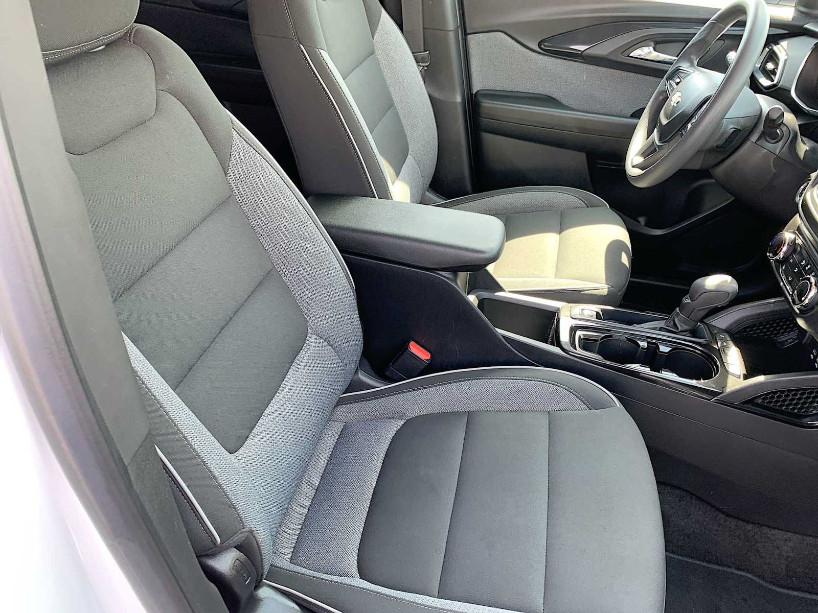 Certified 2023 Chevrolet TrailBlazer LT FWD image 25