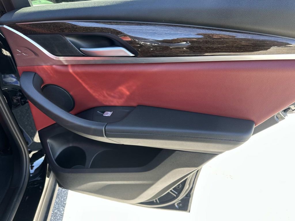 Used 2023 BMW X4 xDrive30i image 35