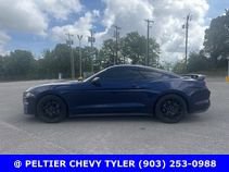 Used 2018 Ford Mustang Premium w/ Ecoboost Performance Package image 4