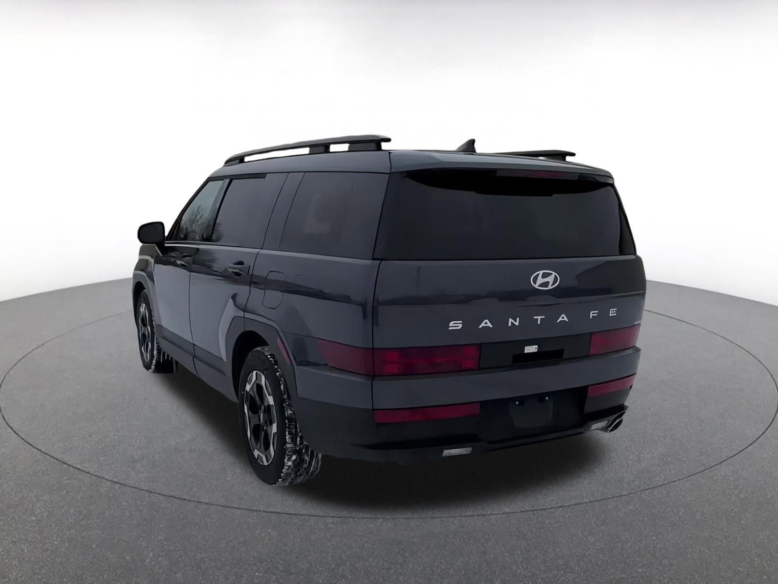 Used 2025 Hyundai Santa Fe SEL image 11