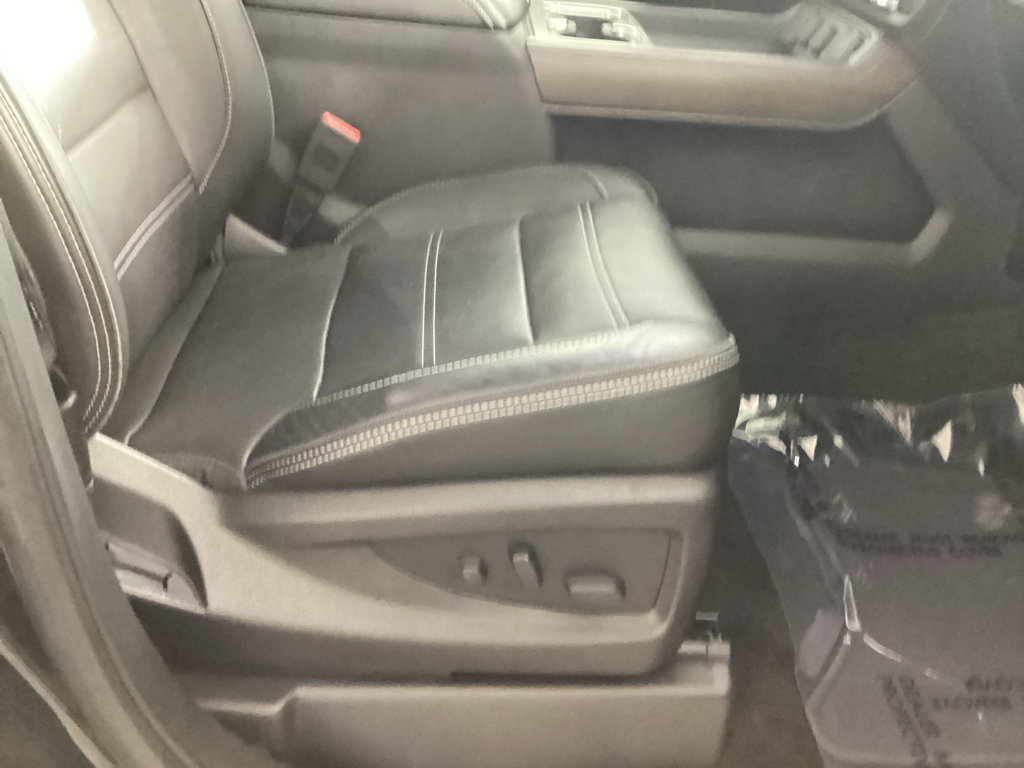 Used 2018 GMC Sierra 1500 Denali AWD/4WD image 9