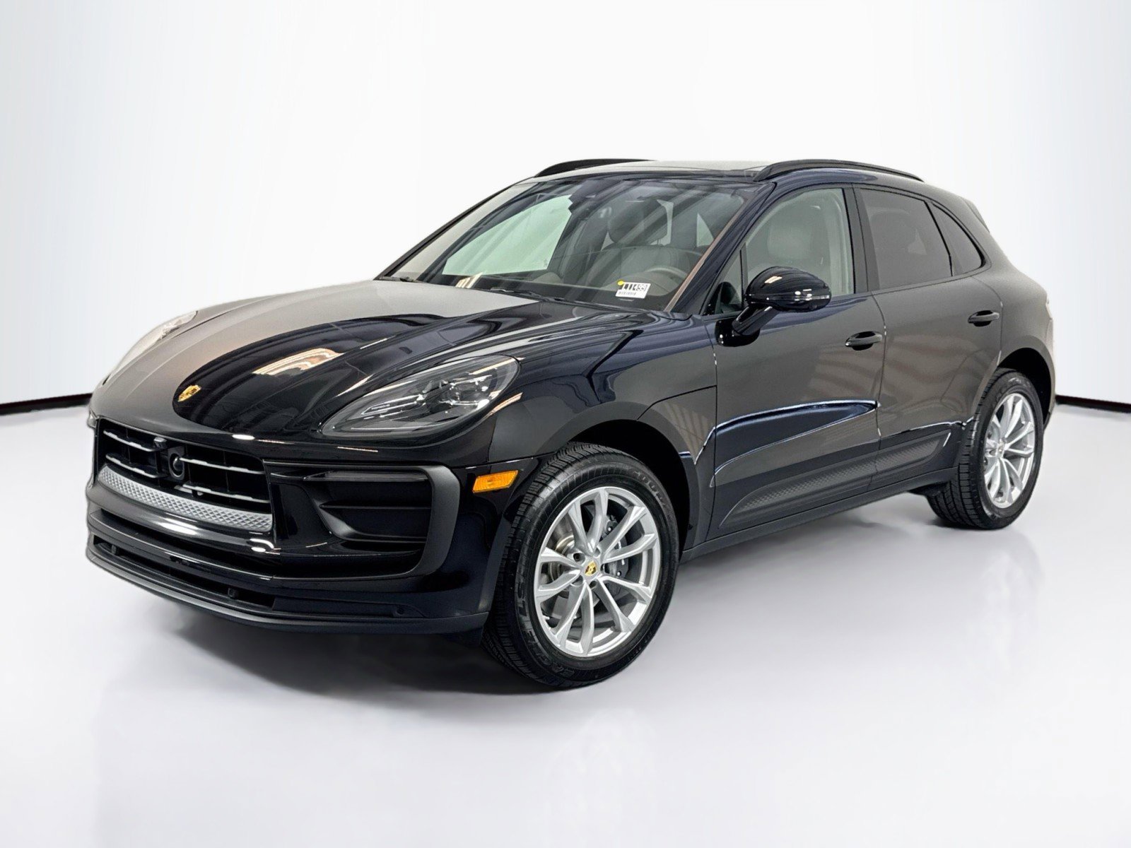 Certified 2025 Porsche Macan