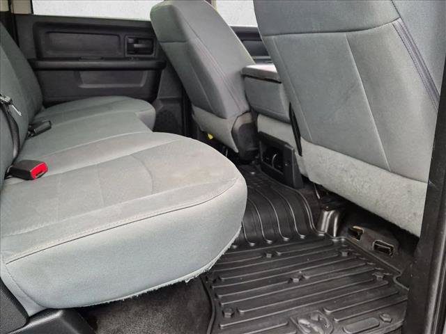 Used 2017 RAM 1500 Express w/ Express Value Package AWD/4WD image 26