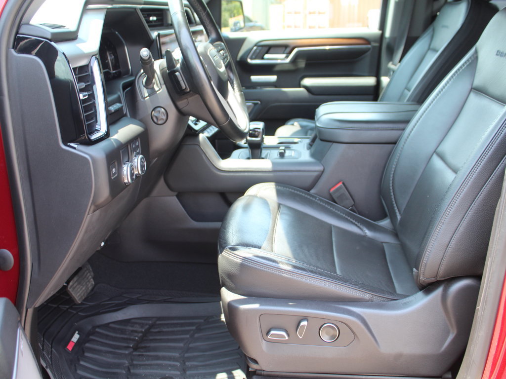 Used 2024 GMC Sierra 1500 Denali w/ Denali Reserve Package RWD image 10