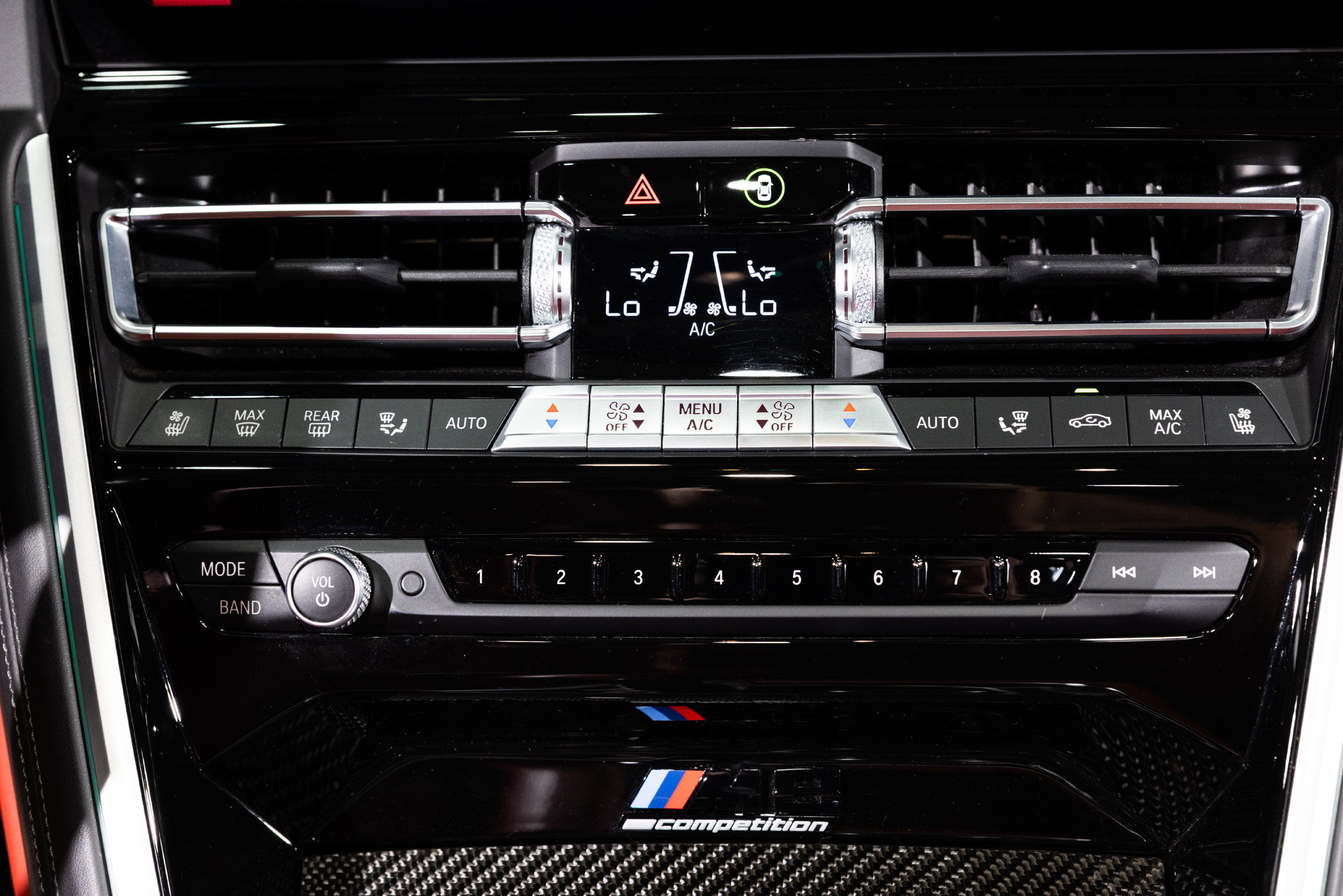 Used 2024 BMW M8 Competition AWD/4WD image 32