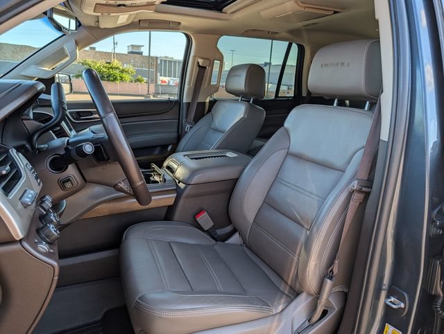 Used 2020 GMC Yukon Denali w/ Denali Ultimate Package AWD/4WD image 24