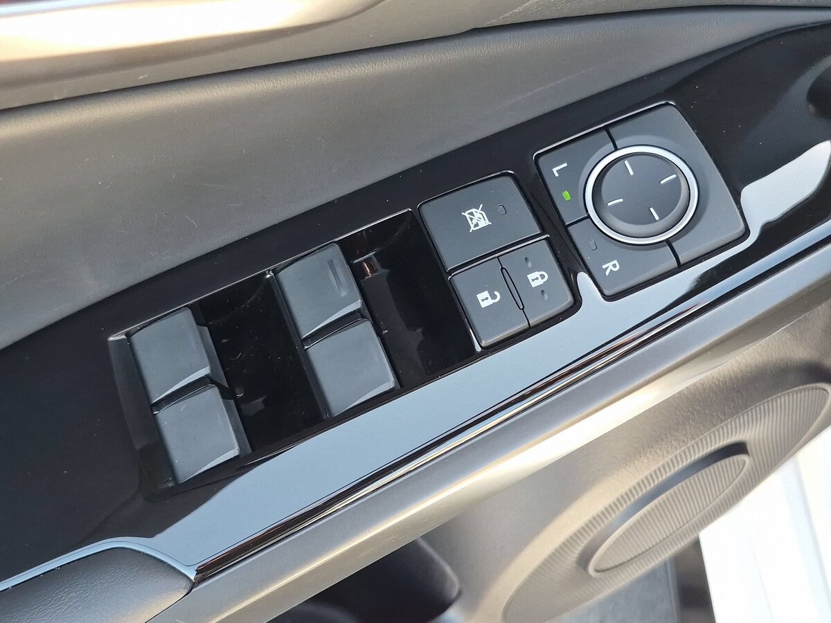 Used 2025 Lexus IS 300 F Sport RWD image 15