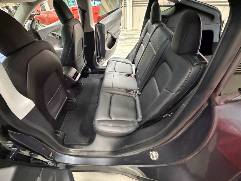 Used 2020 Tesla Model Y Long Range image 49
