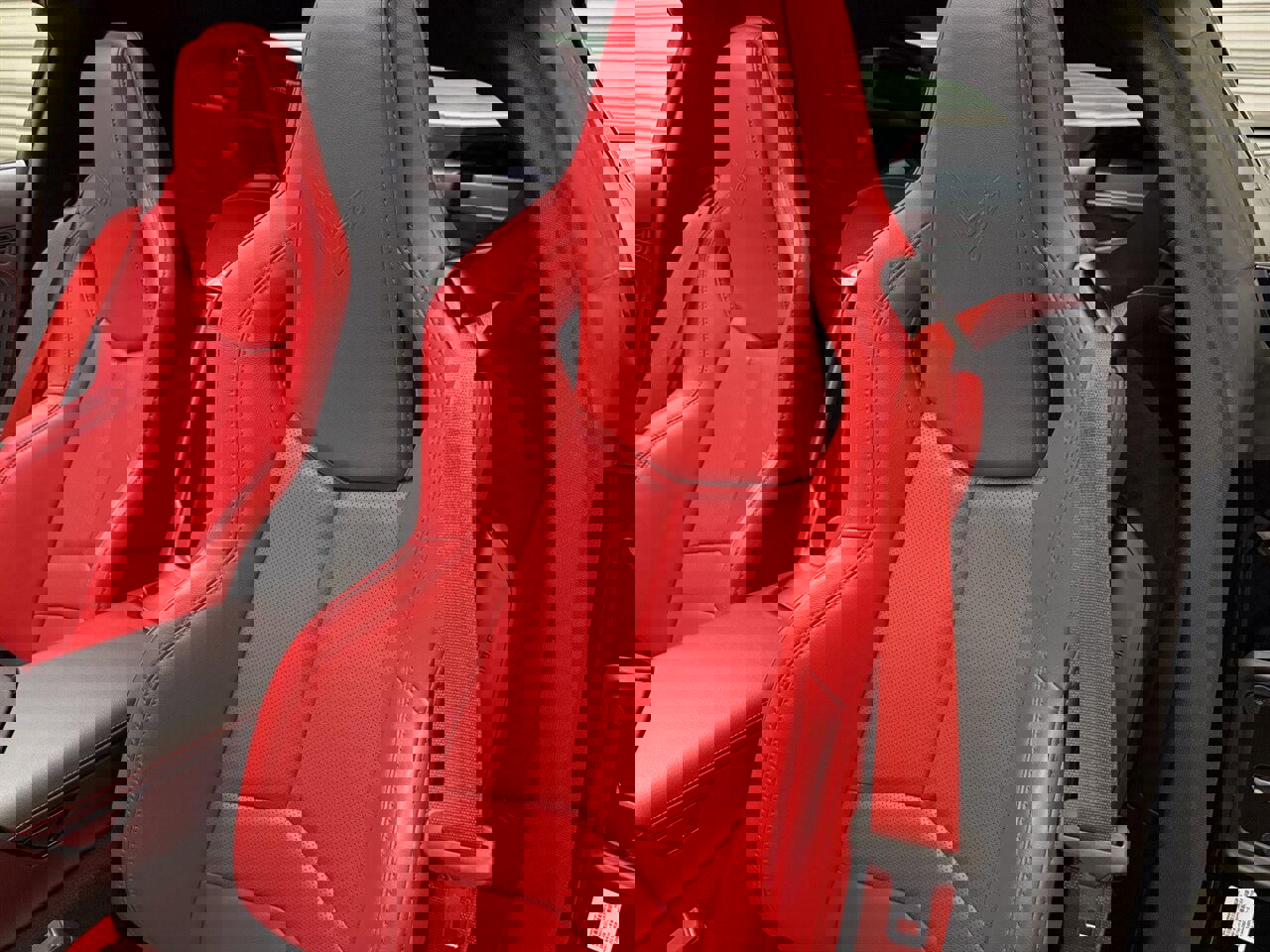 Used 2021 Chevrolet Corvette w/ Z51 Performance Package w/ Z51 Performance Package image 25