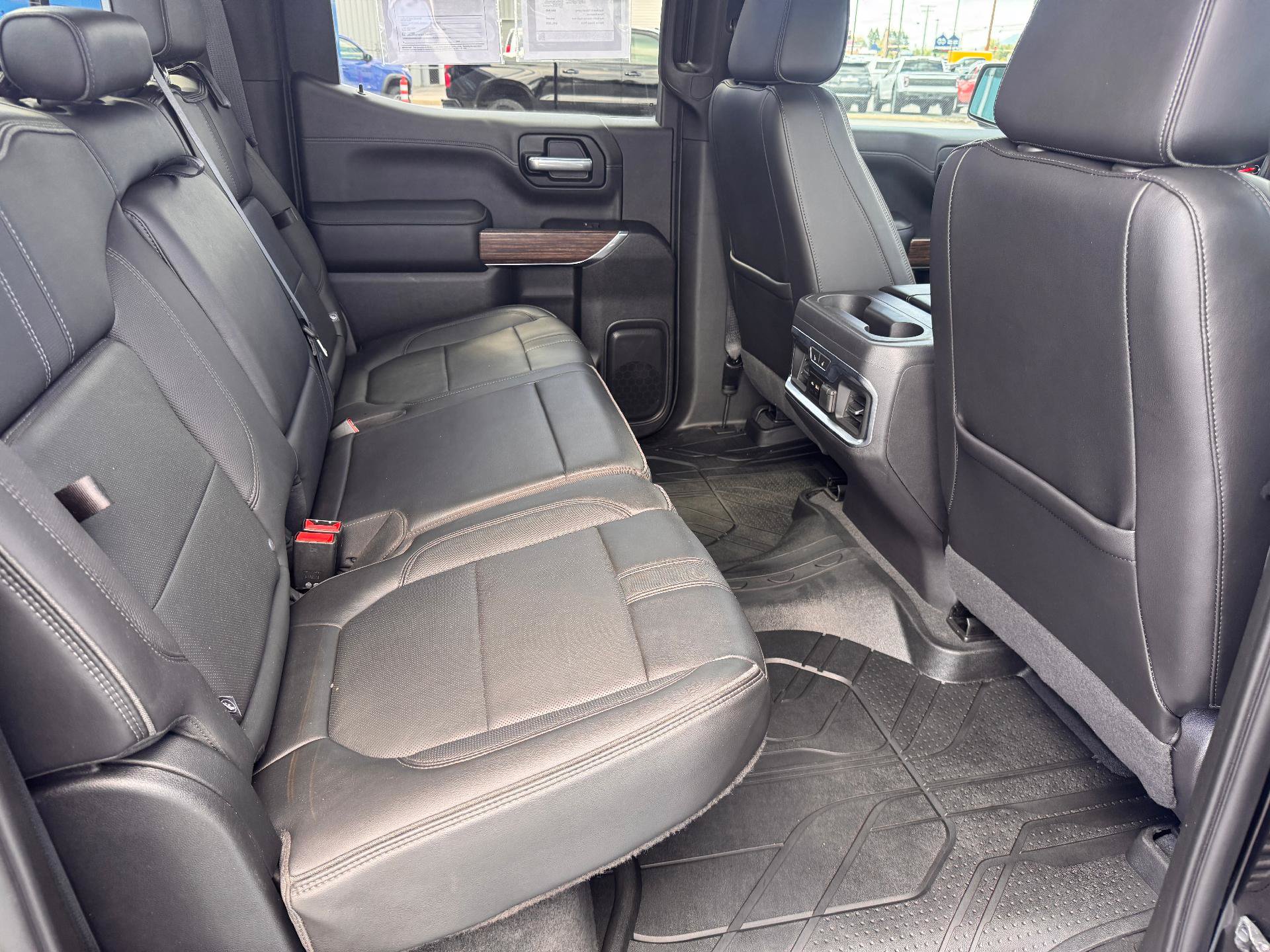 Used 2021 Chevrolet Silverado 1500 High Country w/ Technology Package AWD/4WD image 20