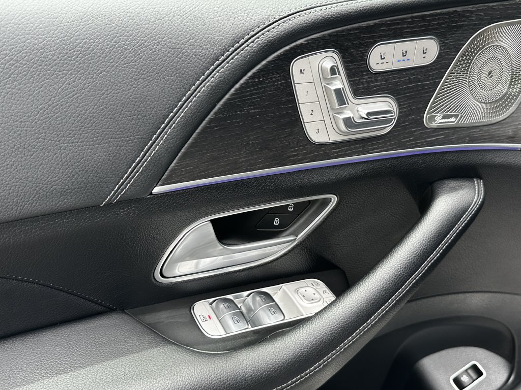 Certified 2024 Mercedes-Benz GLS 580 4MATIC image 12