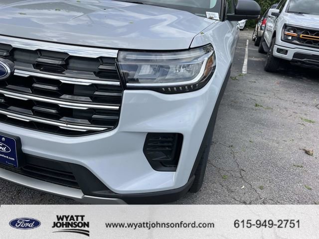 New 2026 Ford Explorer Active image 9