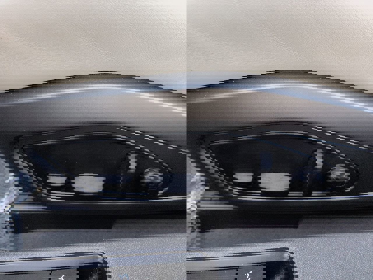 Used 2022 Porsche 911 Carrera RWD image 16